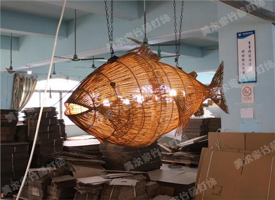 MEJ-8479大型定制魚燈