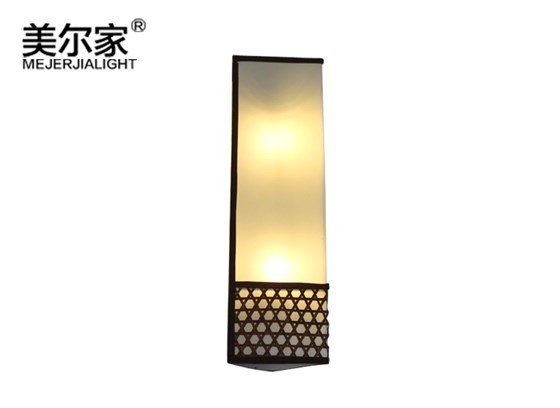 美爾家羊皮壁燈