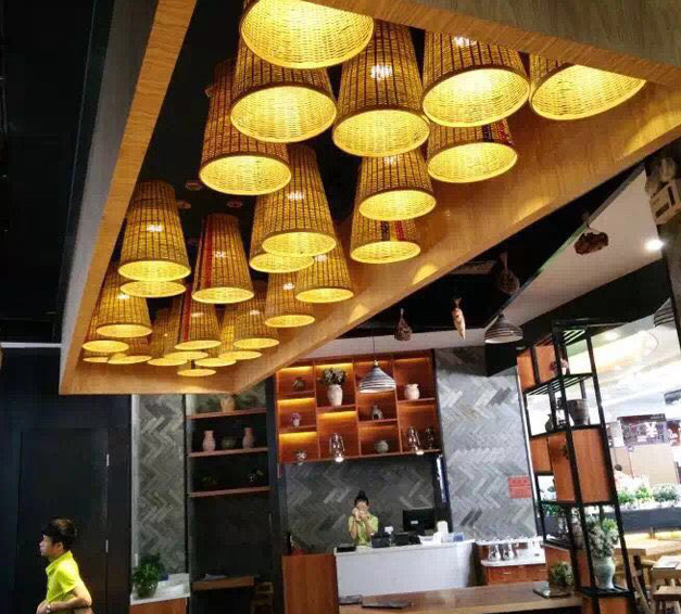 美爾家藤藝吊燈實拍圖