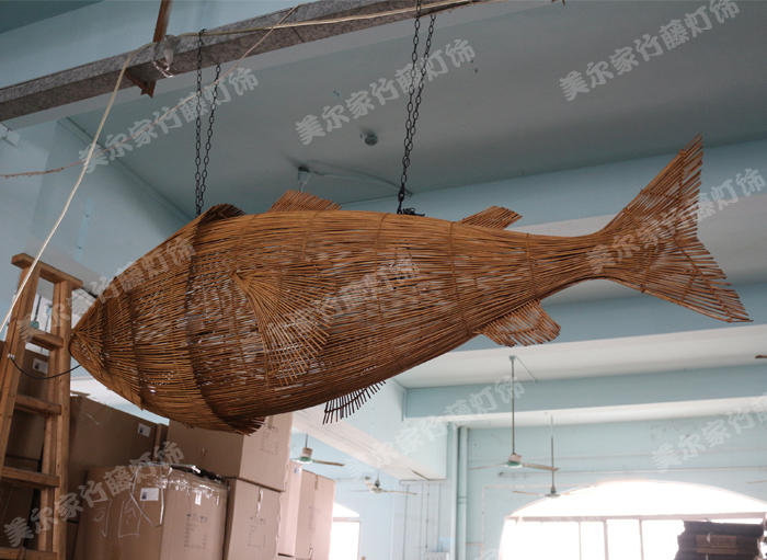 MEJ-8479大型定制魚燈